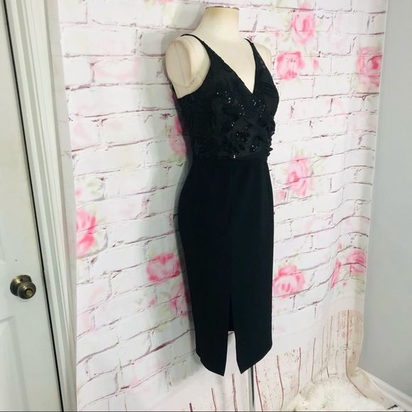 Dress the Pop Giulia Sequin Bodice Crepe Sheath - Picture 7 of 15